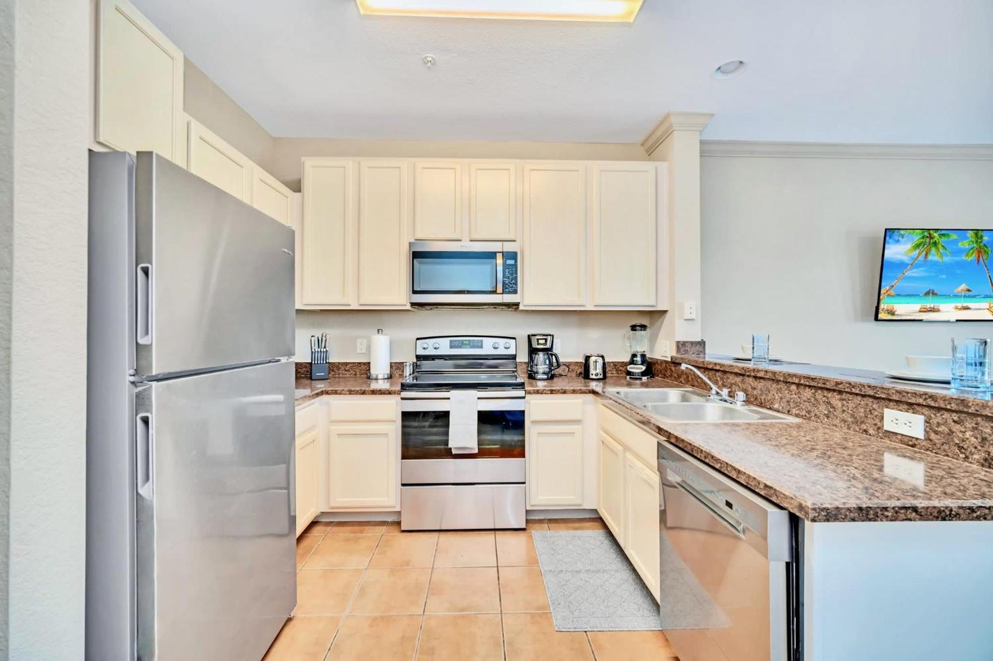Stunning 2Br Condo With Hot Tub And Pool, Near Disney! ออร์ลันโด ภายนอก รูปภาพ